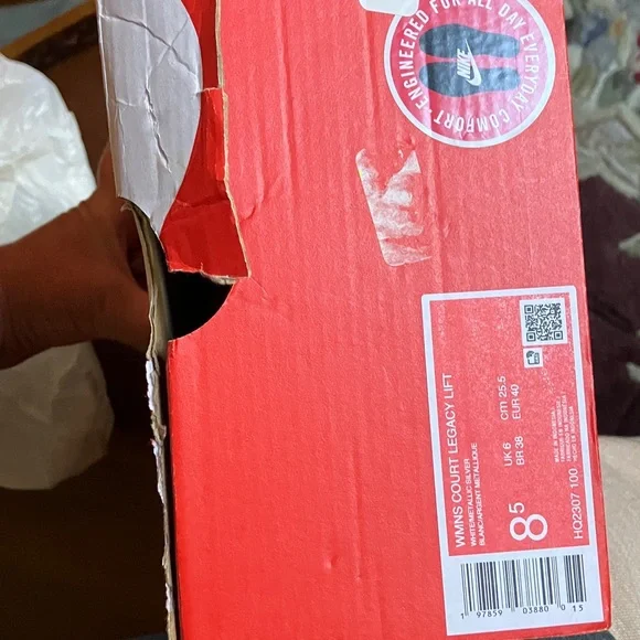 New Nike Court Legacy Lift HQ2307-100 Women’s Size 8.5 - Picture 10 of 10